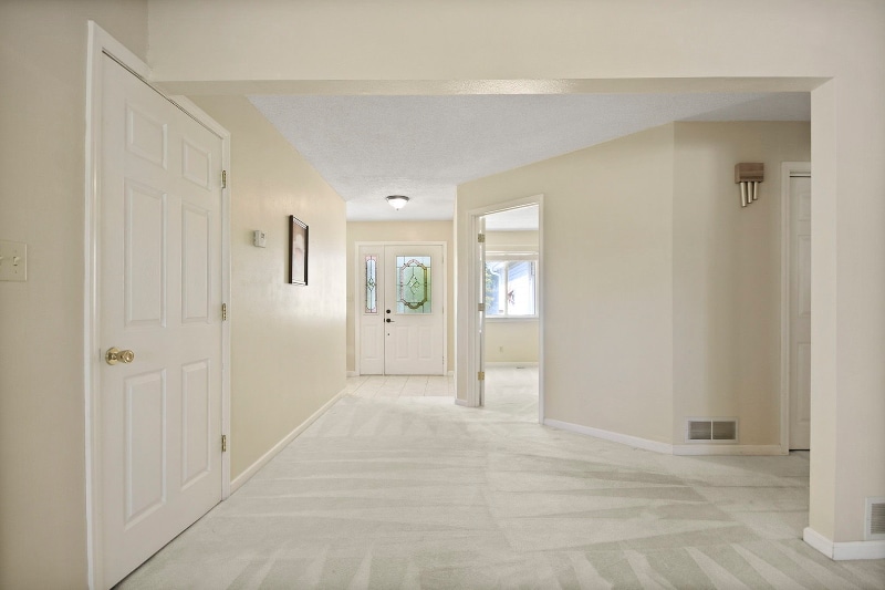 Building Photo - 711 E Brick St