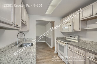 Building Photo - 13201 Chalet Pl