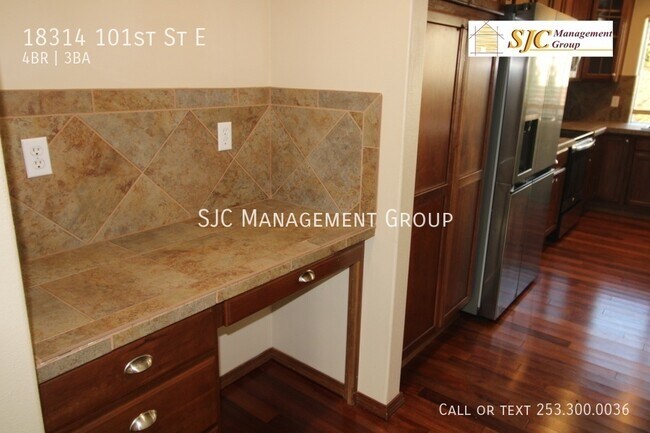 Building Photo - 18314 101st St E