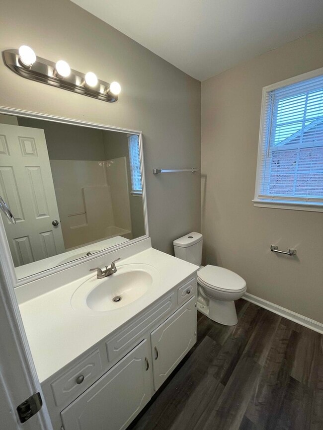 Building Photo - 1005 Peachers Mill Rd