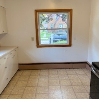 Kitchen - 816 Logan Ave