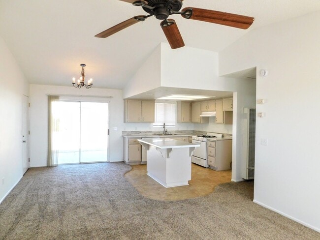 Building Photo - 2 Bedroom with a view