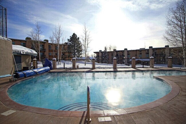 Building Photo - 2395 Storm Meadows Dr