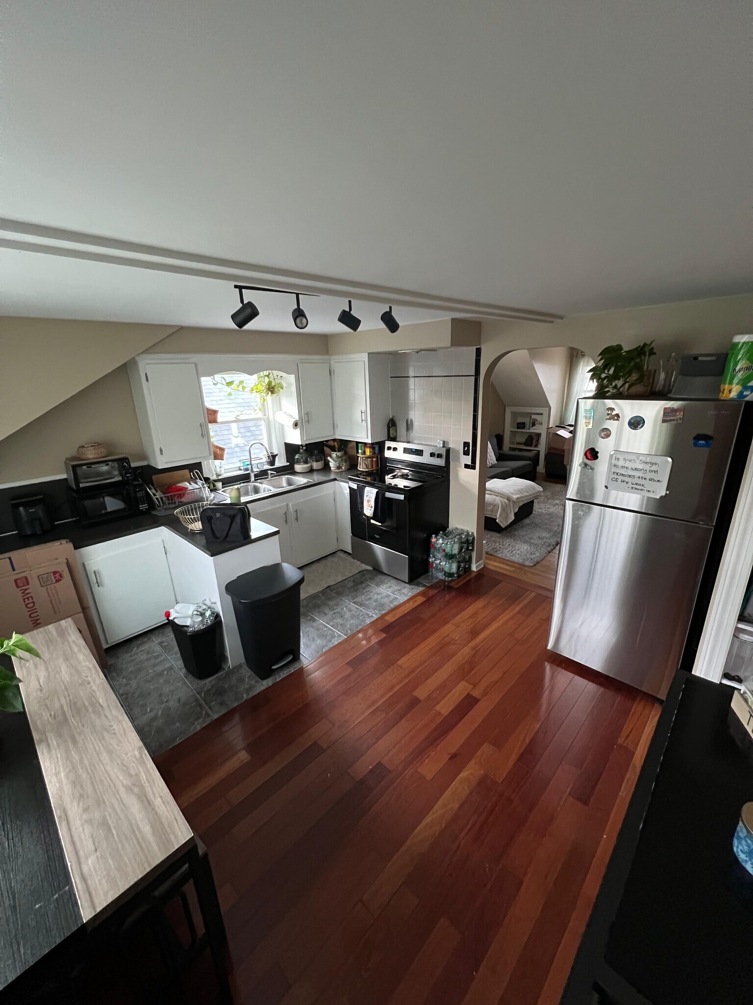 Building Photo - 47 Dickinson Ave