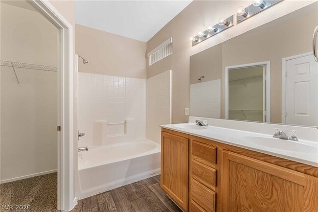 Building Photo - 6409 Stone Dry Ave