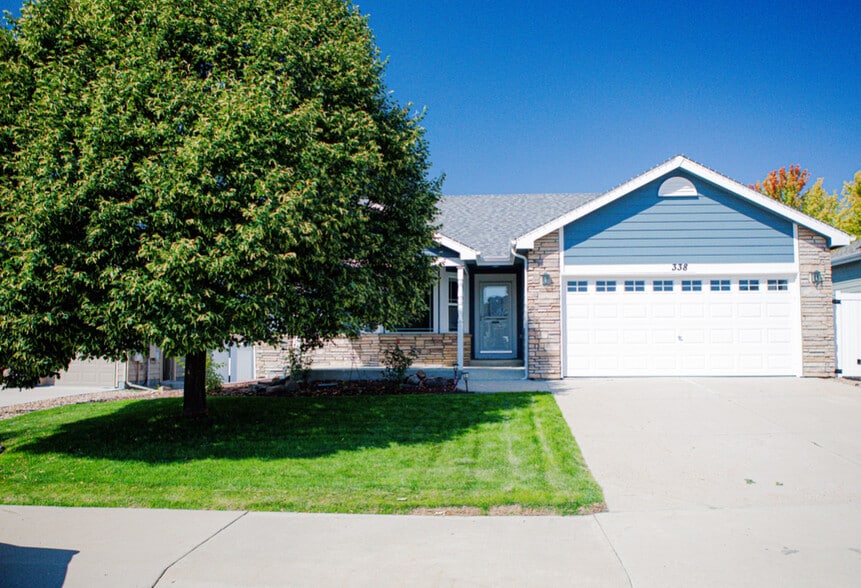Primary Photo - 338 Alder Ave