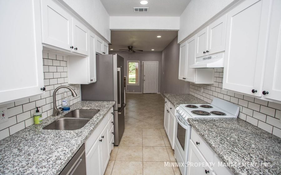 Building Photo - 4729 2nd St