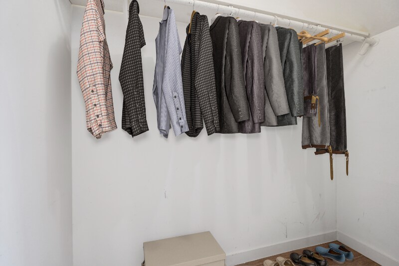 Building Photo - 10225 Regent St