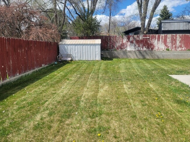 Building Photo - 3 Bedroom in Elko
