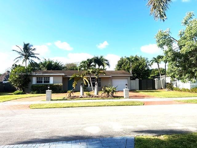 Primary Photo - 10320 SW 109th St