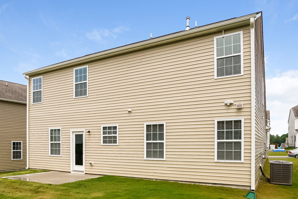 Building Photo - 674 River Dell Townes Ave