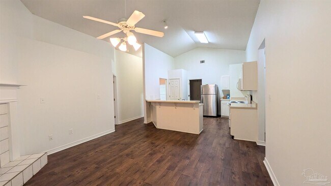Building Photo - 6335 Mers Ln