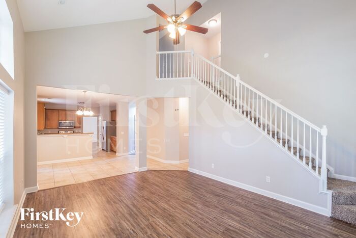 Building Photo - 203 Curico Ln