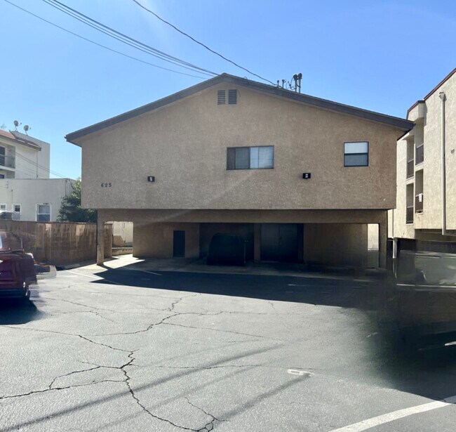 Parking Area - 625 E Cypress Ave