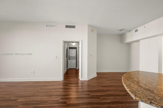 Building Photo - 510 NW 84th Ave