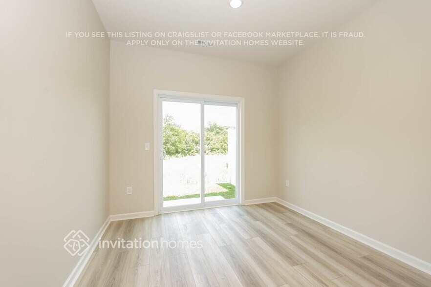 Building Photo - 1003 Legacy Ct