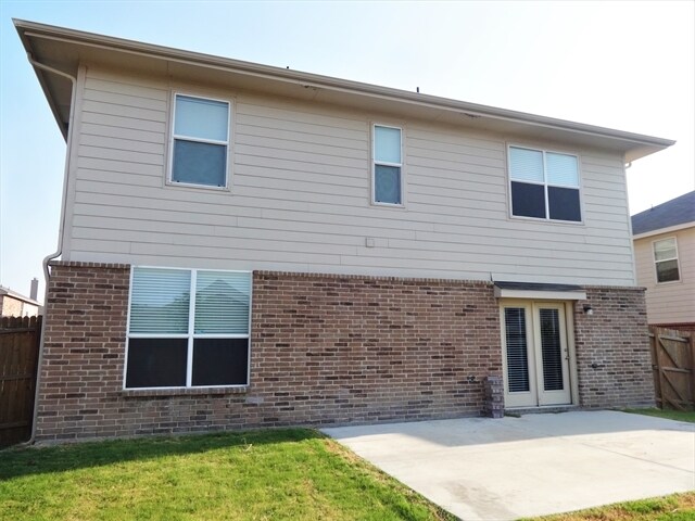 Building Photo - 4020 Hanna Rose Ln