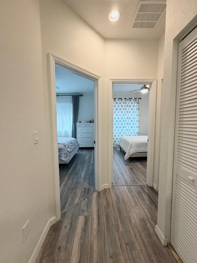 Building Photo - 358 Lake Monterey Cir