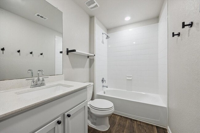 Building Photo - 220 Tributary Way