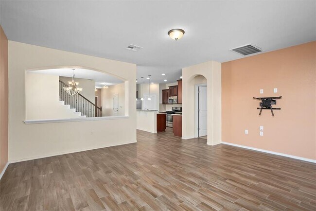 Building Photo - 5425 Kara Dr