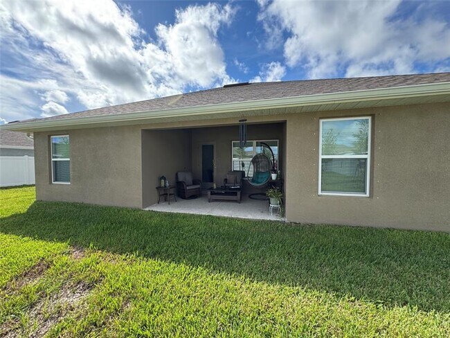 Building Photo - 8680 Pavia St