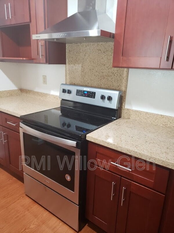 Building Photo - 393 Englert Ct