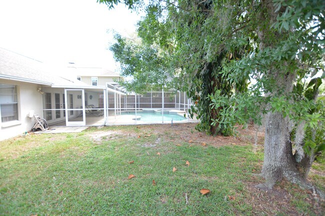 Building Photo - 6314 Eaglebrook Ave
