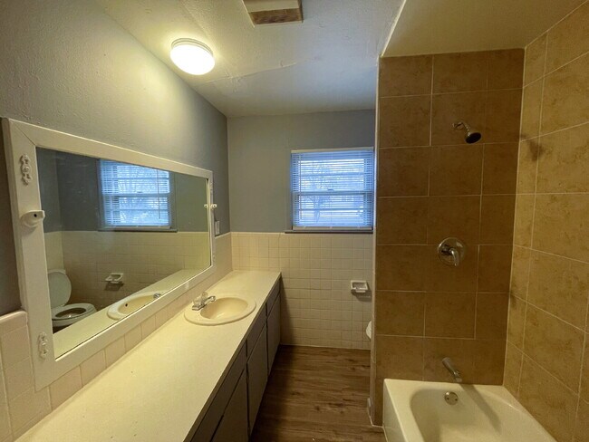 Building Photo - Stunning Remodeled Home Located Near Wheel...
