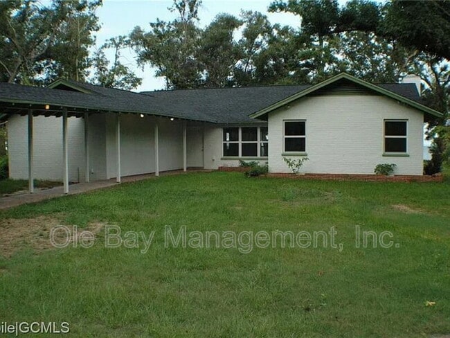 Building Photo - 7225 Bay Rd