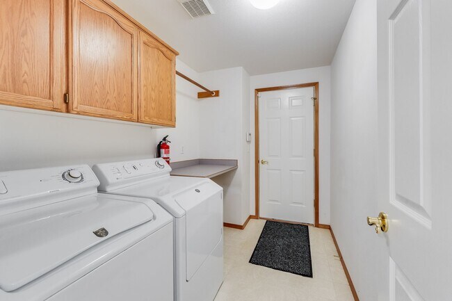 Building Photo - Charming 3 bed, 2 bath rental home in Wilsonville!