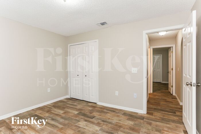 Building Photo - 2683 Cobblestone Forest Cir E