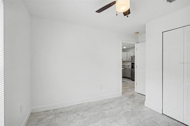 Building Photo - 1128 Neville Ave