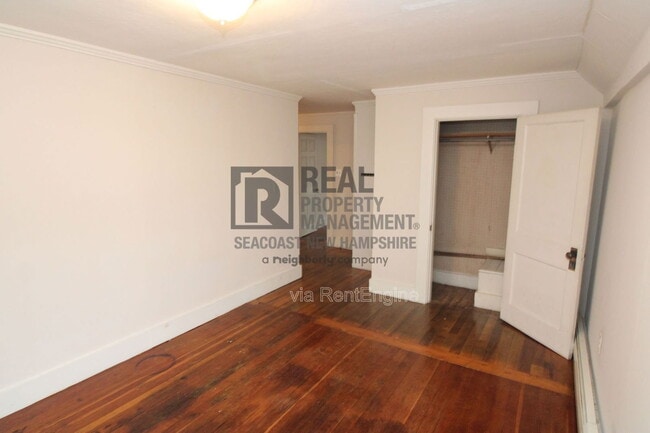 Building Photo - 6 Smith Ct