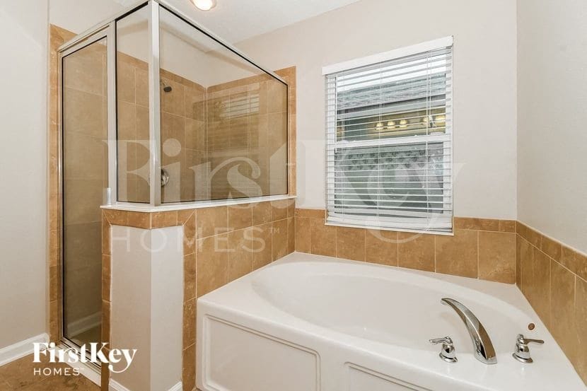 Building Photo - 193 Brentley Ln