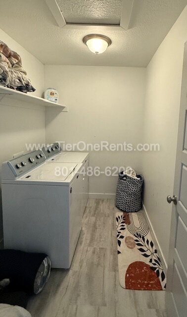 Building Photo - NO DEPOSIT option available for qualified ...