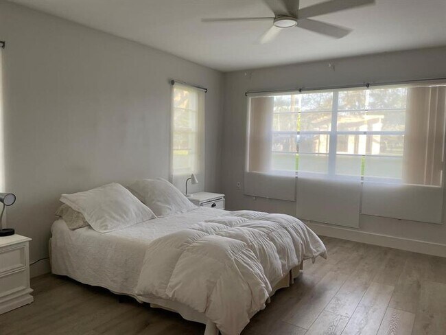Building Photo - 2704 Nassau Bend