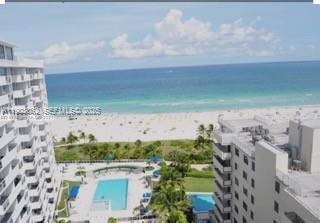 Building Photo - 100 Lincoln Rd