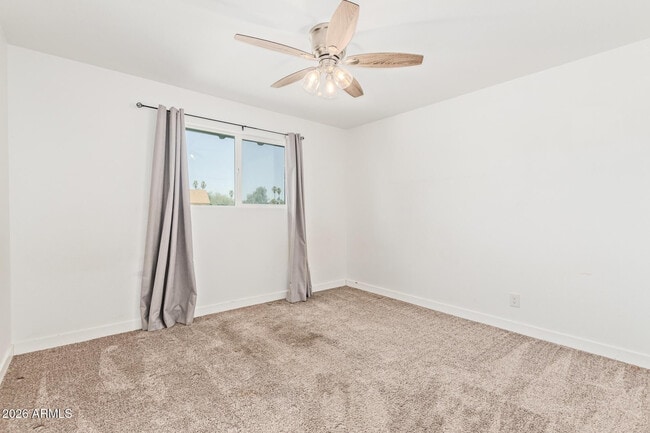Building Photo - 1809 E Concorda Dr