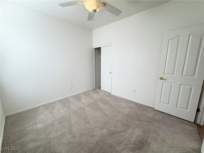 Building Photo - 2384 Spirito Ave