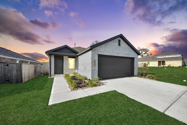 Building Photo - 248 Hazy Pnes Ln