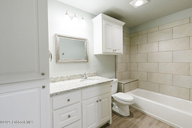 Building Photo - 7913 C R 5850