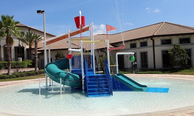 Building Photo - 1560 Flange Dr