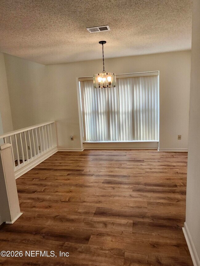 Building Photo - 2706 Wood Hill Dr