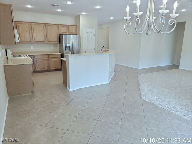 Building Photo - 2331 Bildad Dr