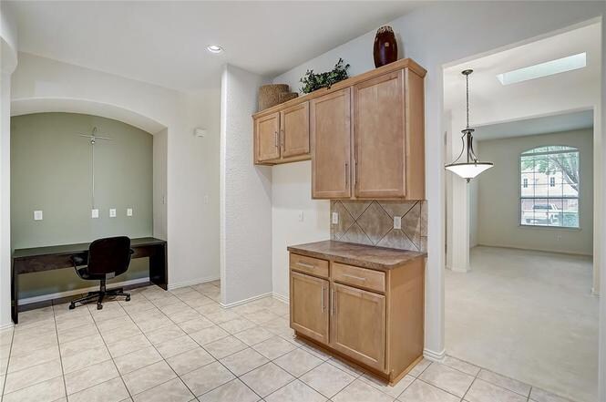 Building Photo - 6812 Allegiance Dr