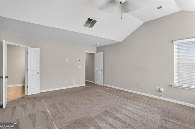 Building Photo - 1553 Spring Hollow Way