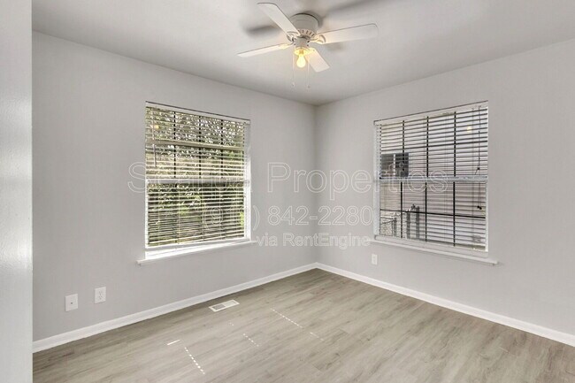 Building Photo - 1809 S Birch Ave