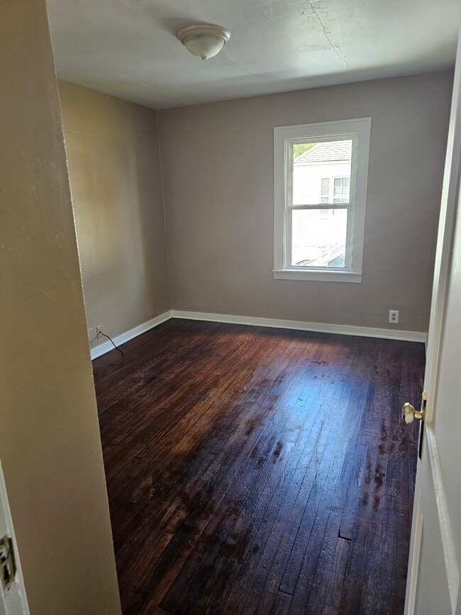 Building Photo - 1625 Walton St