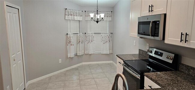 Building Photo - 13269 Crest Lake Dr