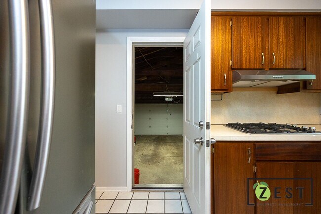 Building Photo - OPEN HOUSE Thursday August 29th 5-6pm